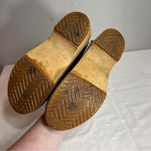 Olof Daughters of Sweden black leather wooden clogs size 37. - Picture 3 of 5